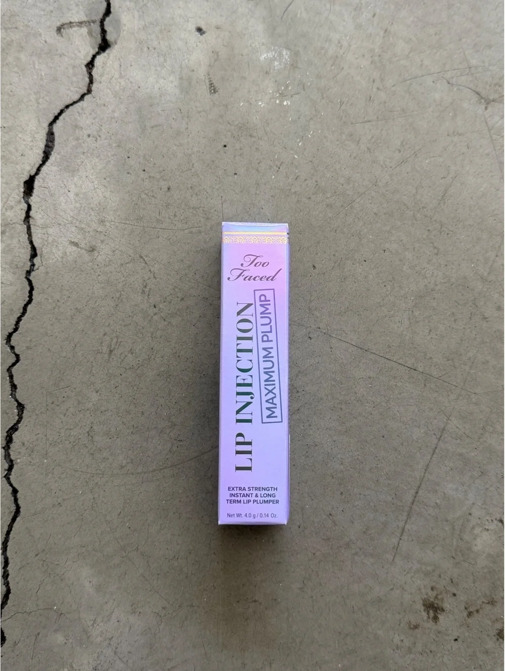 Too Faced / Lip Injection Maximum Plump / Blueberry Buzz